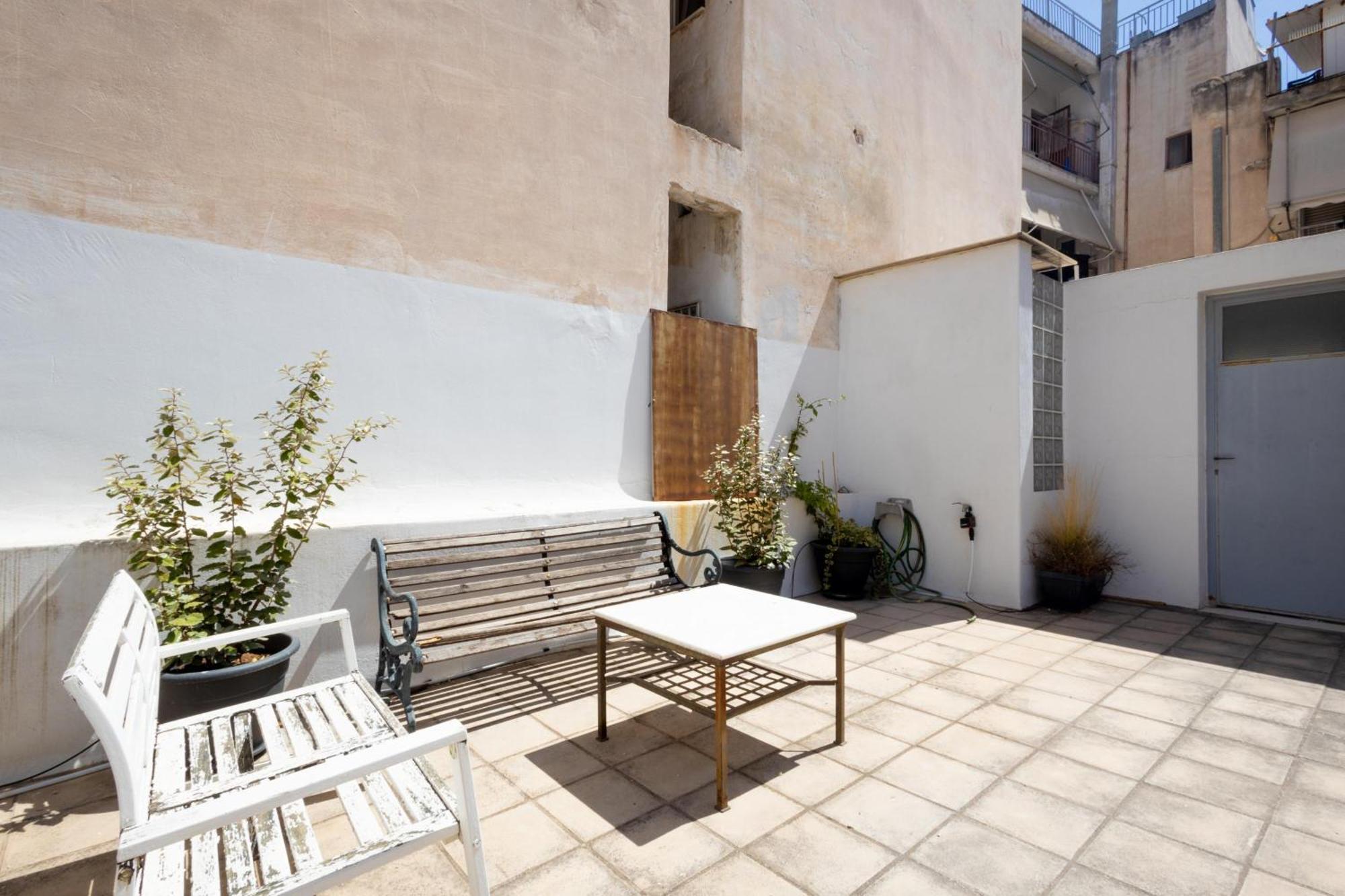 Renovated 5 Bdr House Near Acropolis - New Beds, Terrace & Green Yard Athen Exterior foto