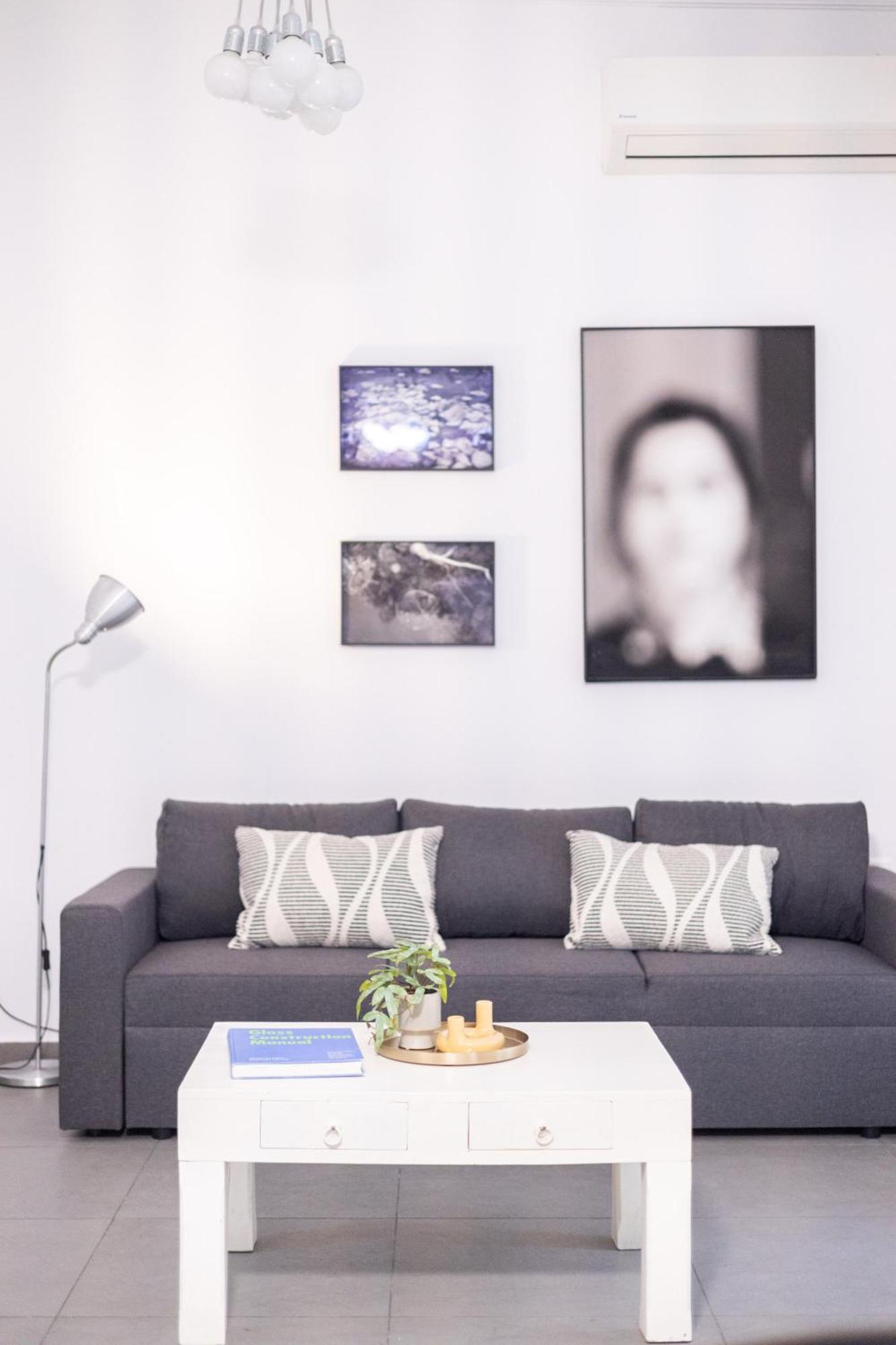 Renovated 5 Bdr House Near Acropolis - New Beds, Terrace & Green Yard Athen Exterior foto